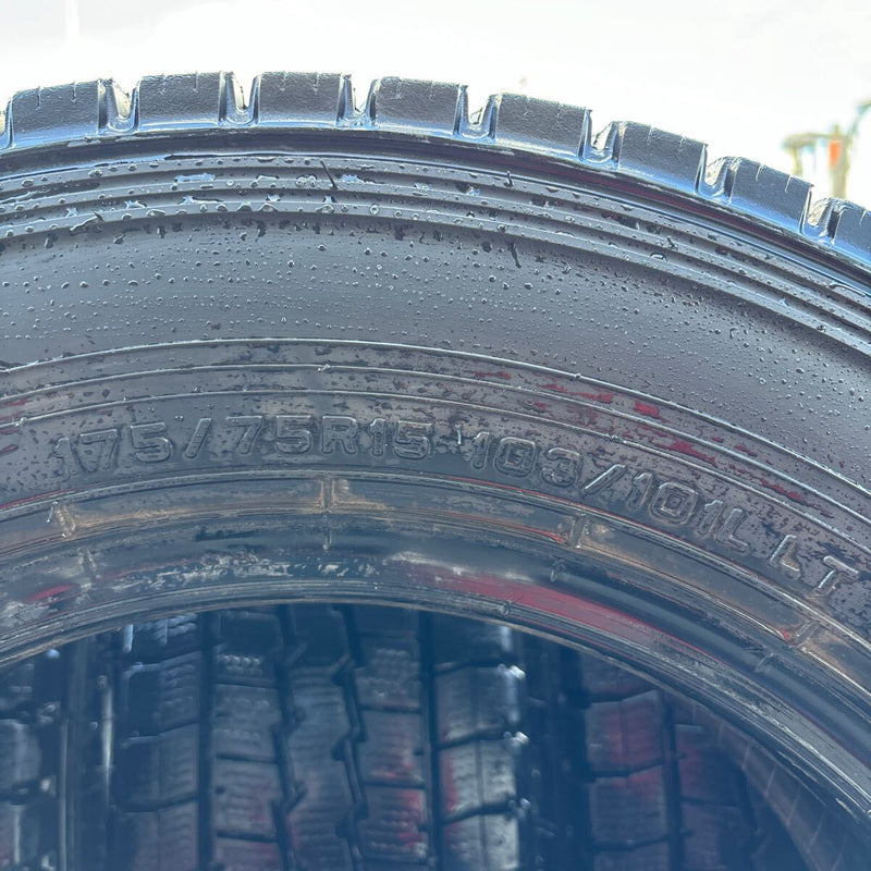 ダンロップ 175/75R15 103/101LT 深溝 中古冬タイヤ 6本セット:26000円