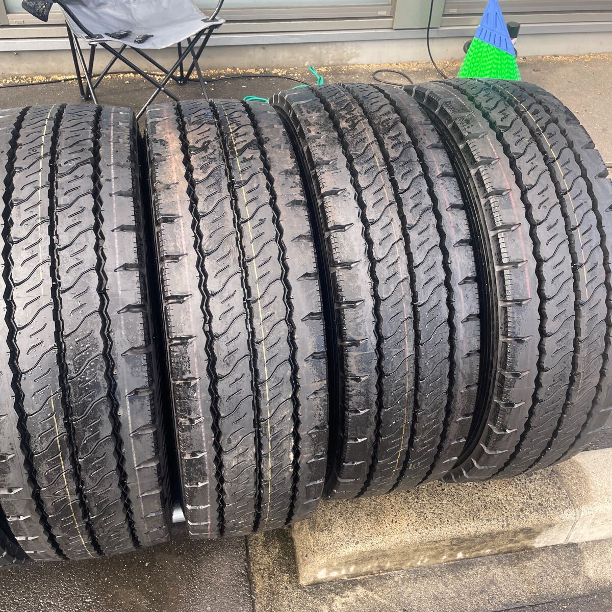 245/70R19.5 ブリヂストン 2022年 激安美品 8本セット：240000円 | 桜