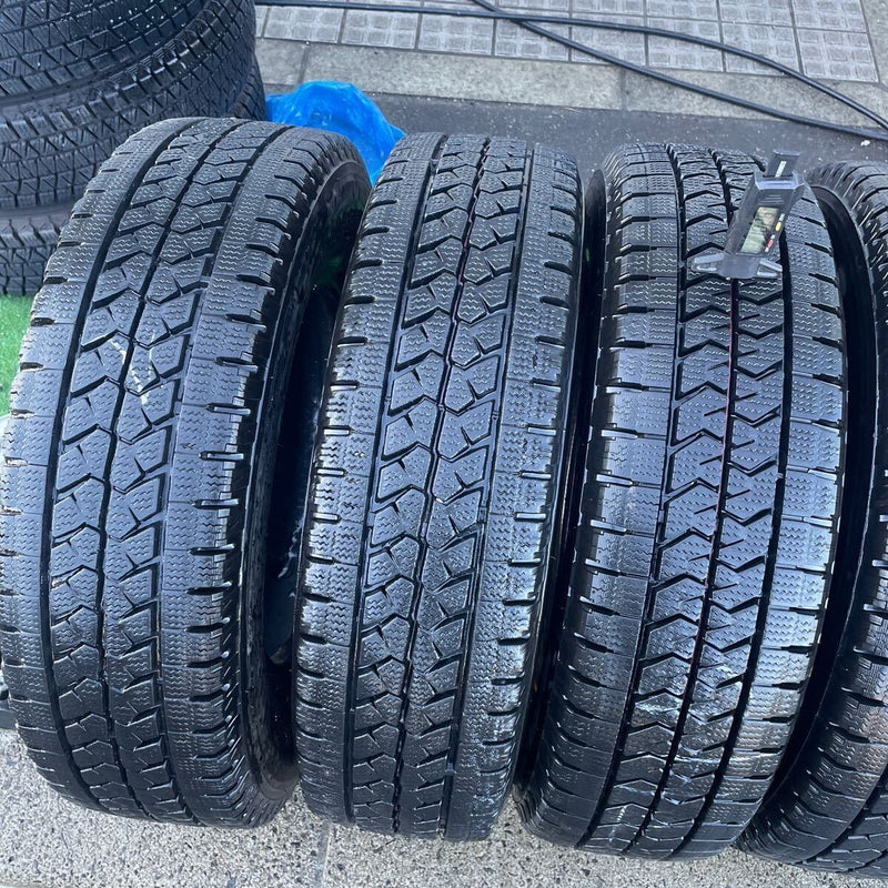 195/75R15 LT　ブリヂストン　激安美品　　6本セット：25000円