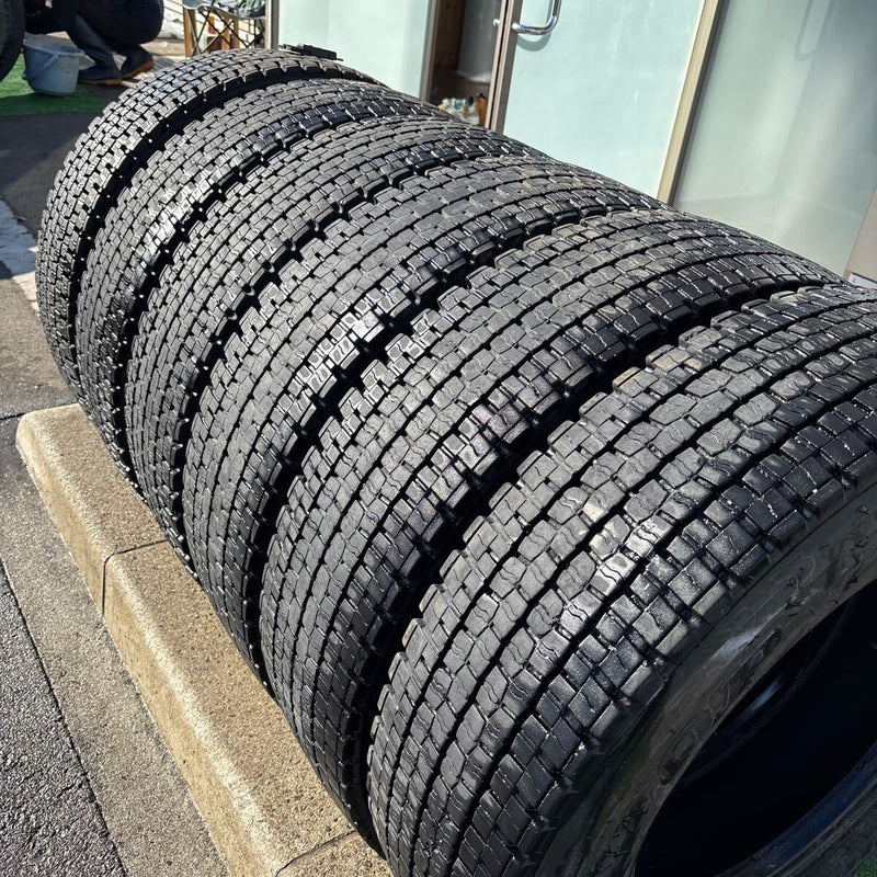 225/80R 17.5 中古地山　ダンロップ　激安美品　　6本セット：26000円