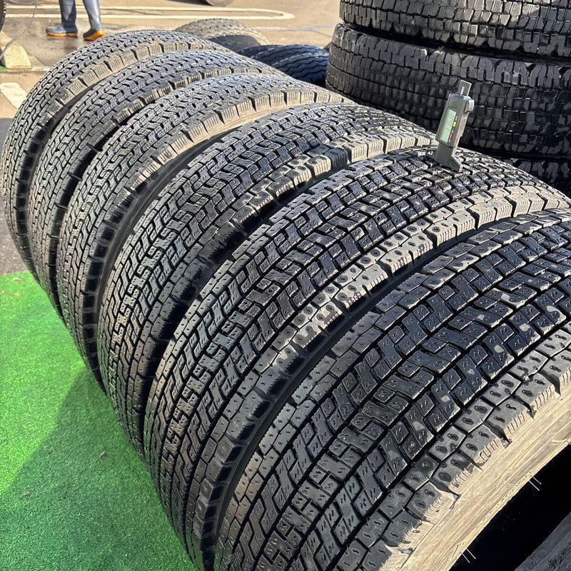 225/80R 17.5 中古地山　　ヨコハマ　激安美品　　6本セット：27000円