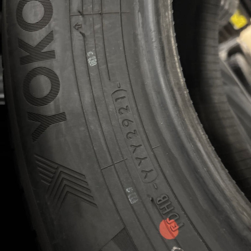 在庫処分!!215/65R16 iG70 未使用品 4本セット:50000円 未使用