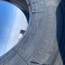 295/80R22.5 、新品地山　2023年　ヨコハマ　激安美品　6本セット：239000円 未使用