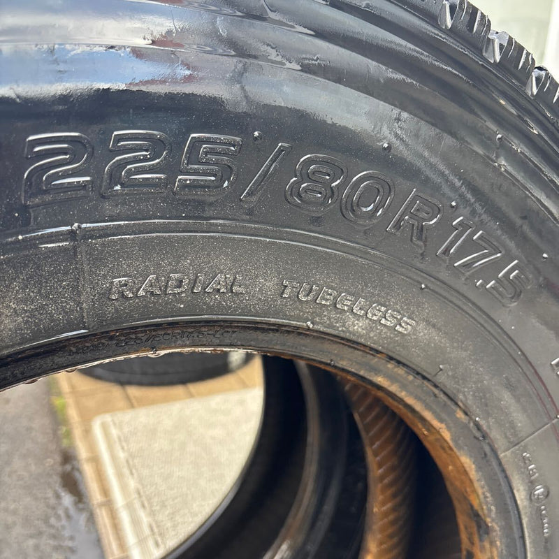 TOYO 225/80R17.5 M919 年式古め 2本セット:9800円