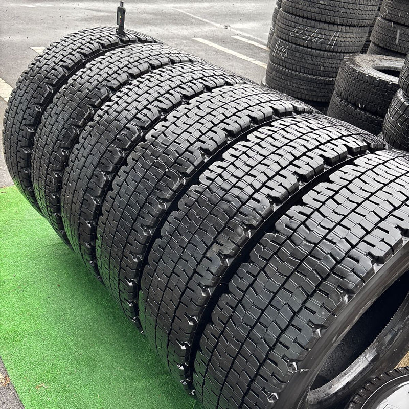 225/90R17.5 スタッドレス 再生中古　激安美品　　6本セット：27600円