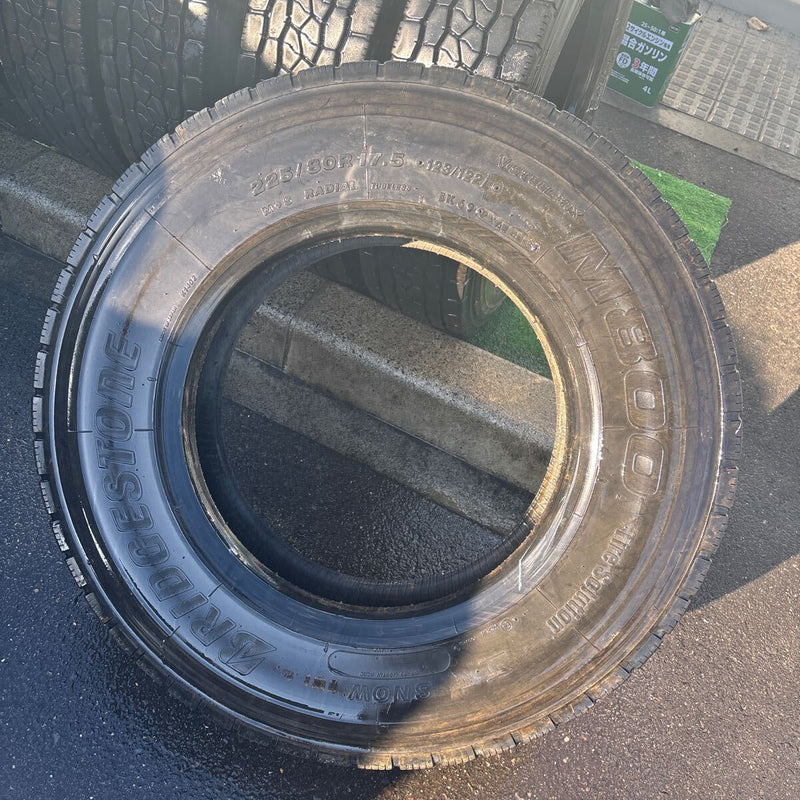 225/80R17.5 BRIDGESTONE, 中古地山　ミクスタイヤ　激安美品　6本セット：27900円