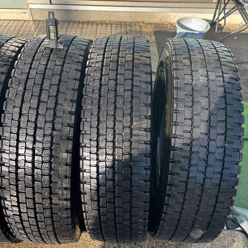 225/80R17.5 ダンロップ　中古地山　激安美品　6本セット：26300円