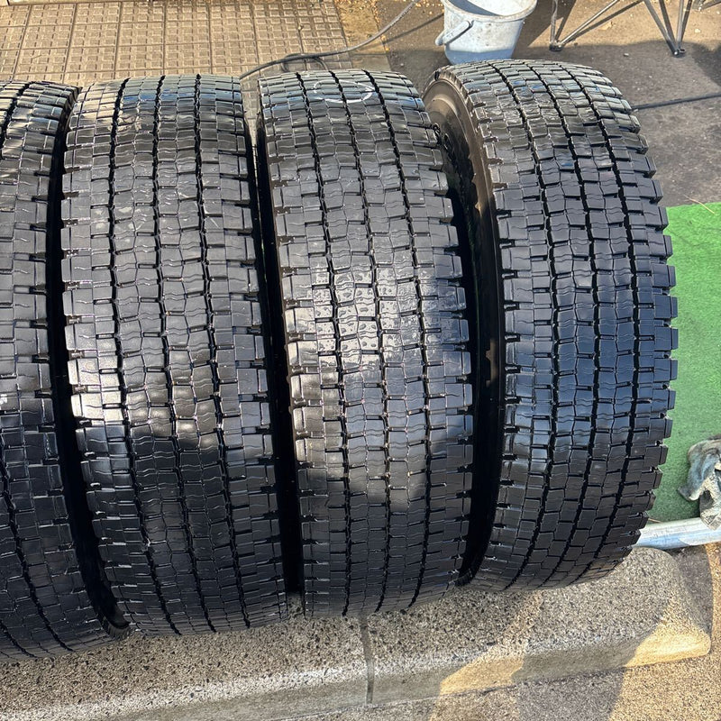 225/80R17.5 ダンロップ　中古地山　激安美品　6本セット：31000円