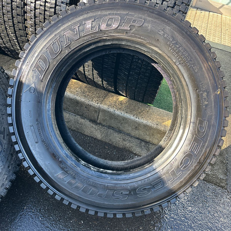 215/70R17.5 ダンロップ　中古地山　激安美品　6本セット：41000円