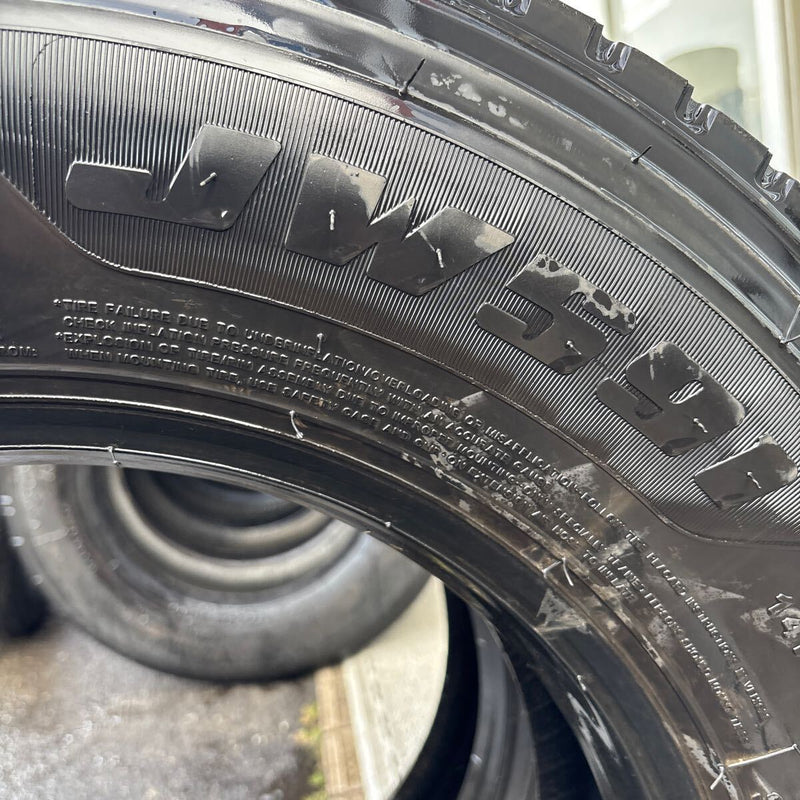 JINYU 225/80R17.5 JW591 中古冬タイヤ:2本10000円