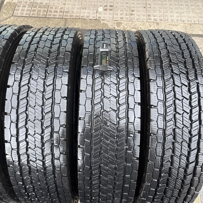 225/80R17.5 ヨコハマ　2023年　中古地山　激安美品　6本セット：35900円