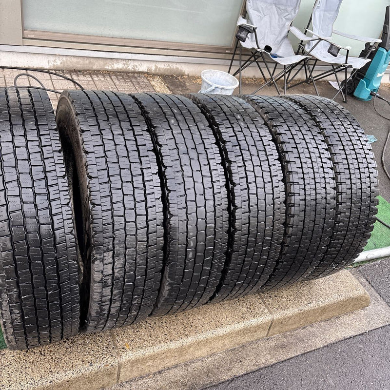 225/80R17.5 ダンロップ　中古地山　激安美品　6本セット：24800円