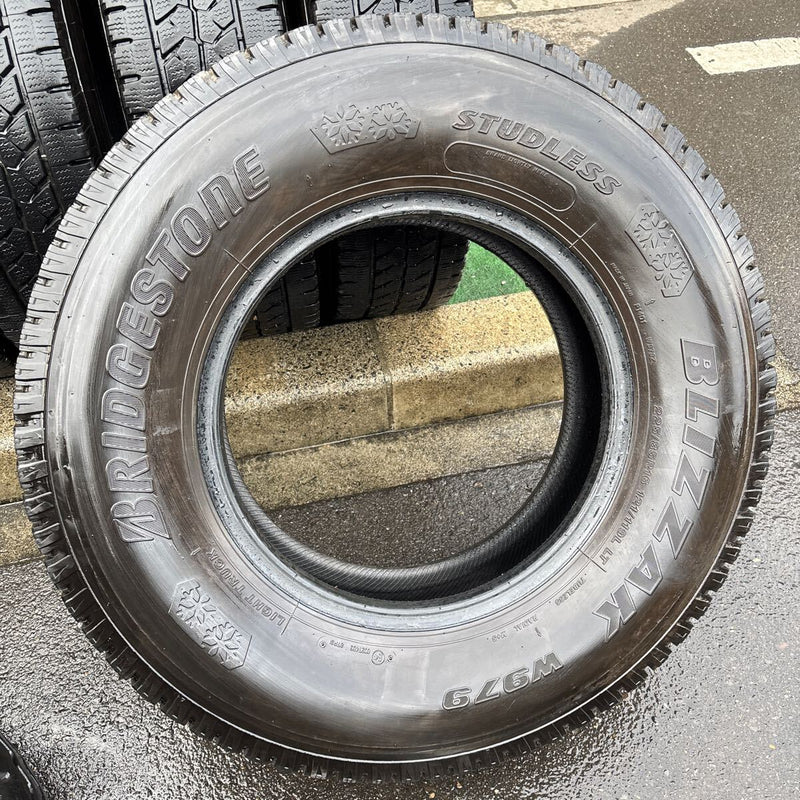 225/85R16 BRIDGESTONE, 中古地山 激安美品　6本セット：28000円