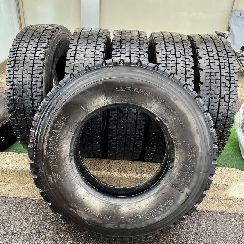 225/90R17.5 再生タイヤ　中古　激安美品　6本セット：27500円