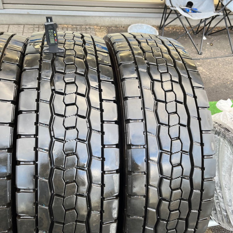 275/70R22.5 、ミクスタイヤ　2022年UP 東洋　激安美品　4本セット：75000円 未使用