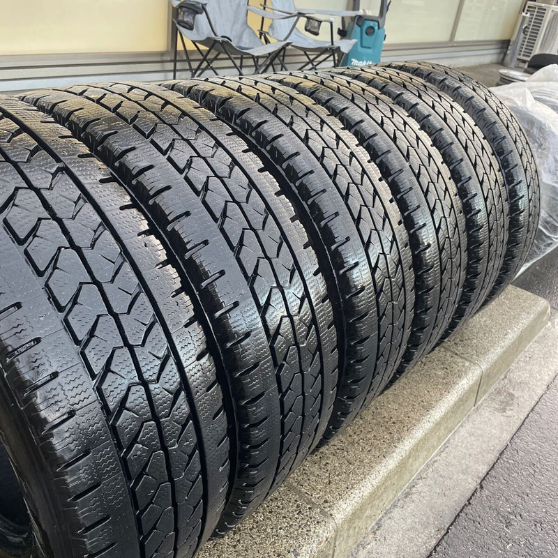 225/70R16 ブリヂストン　中古地山　激安美品　6本セット：28500円