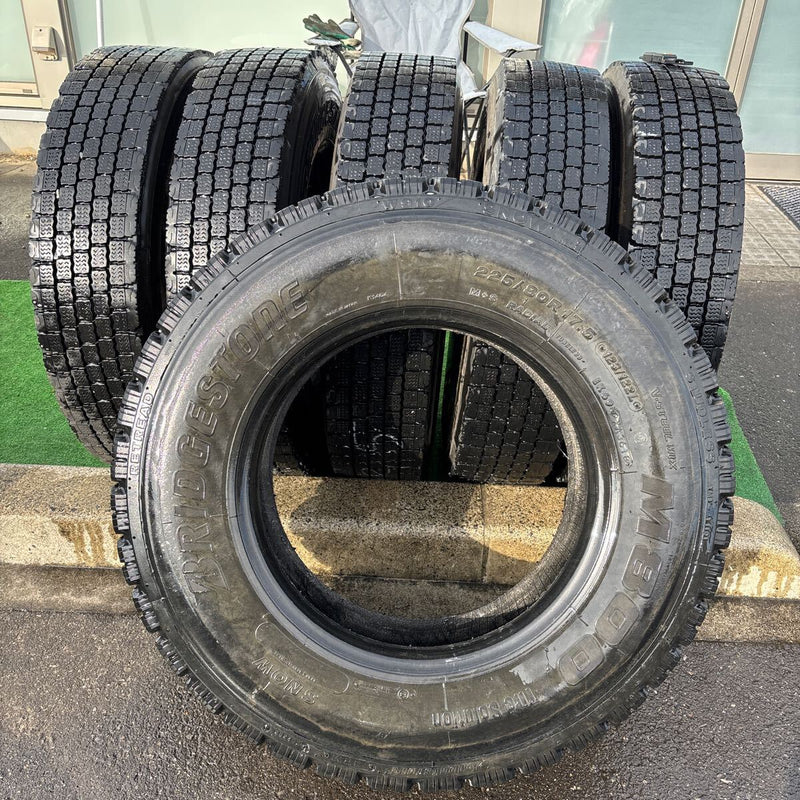 225/80R 17.5 ブリヂストン　中古再生　　激安美品　6本セット：25000円