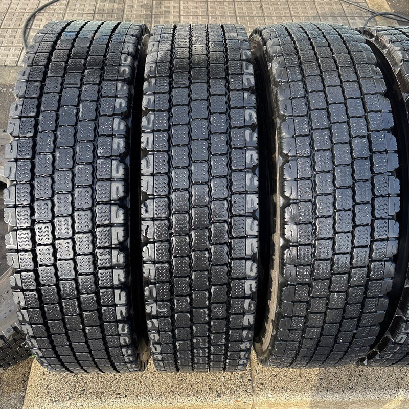 225/80R 17.5 ブリヂストン　中古地山　激安美品　6本セット：25700円