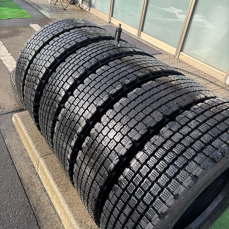 225/80R 17.5 ブリヂストン　中古地山　激安美品　6本セット：25700円