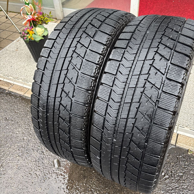 ブリヂストン 225/55R17 VRX 年式古め 中古冬 2本:10000円