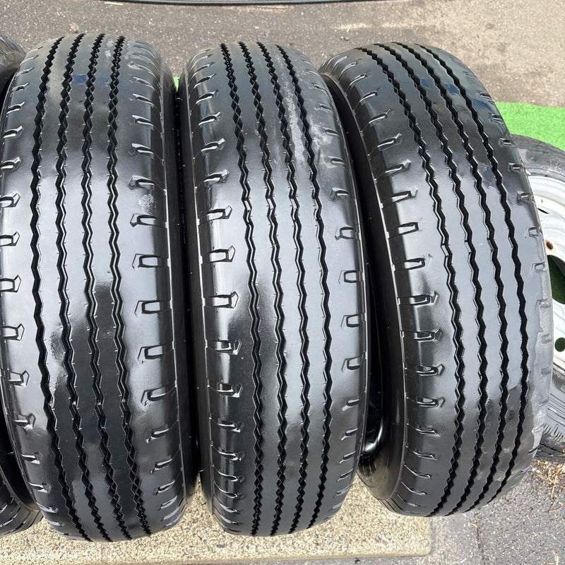 205/75R16 ヨコハマ　2024年 中古地山　激安美品　6本セット：28000円