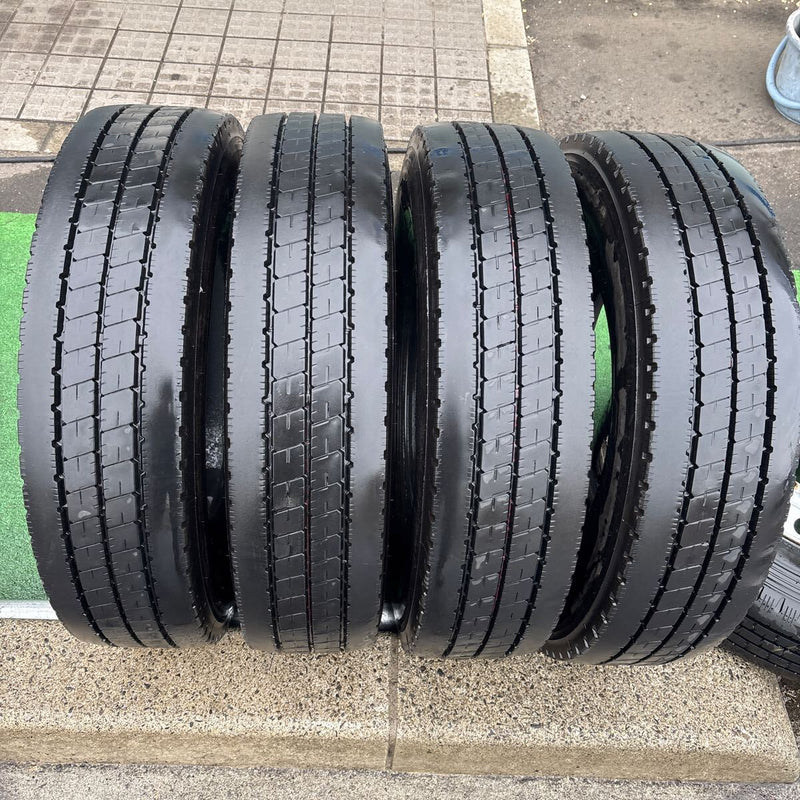 195/85R15 中古地山　激安美品　　2023年UP 4本セット:21000円