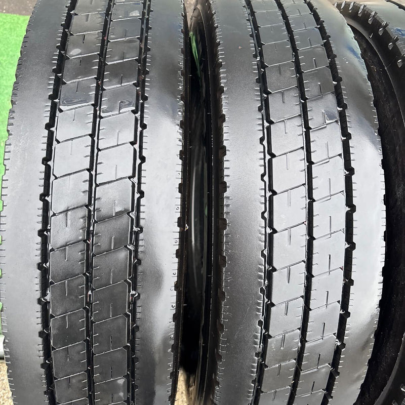 195/85R15 中古地山　激安美品　　2023年UP 4本セット:21000円