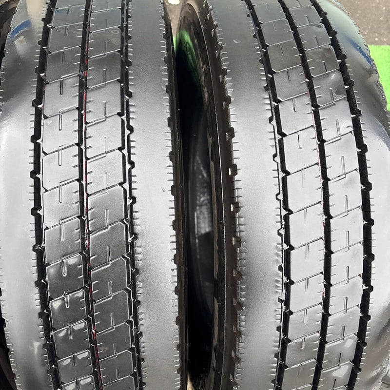 195/85R15 中古地山　激安美品　　2023年UP 4本セット:21000円