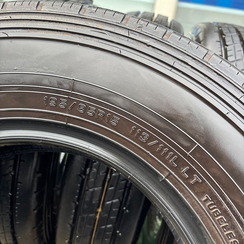 195/85R15 ダンロップ　2024年製 中古地山　激安美品　4本セット：22000円