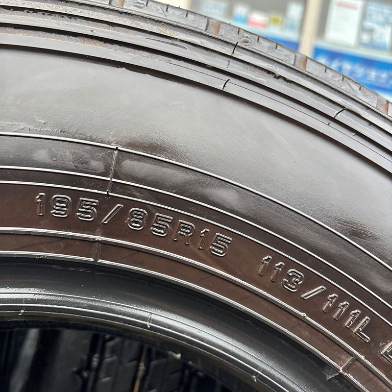 195/85R15 ダンロップ　2024年製 中古地山　激安美品　4本セット：22000円