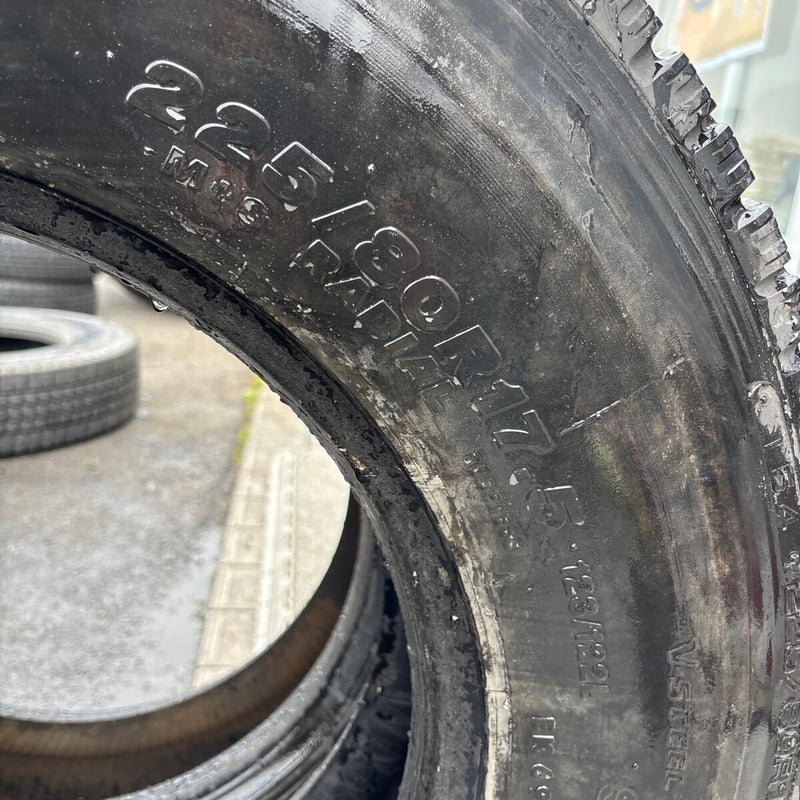 中古再生冬 225/80R17.5 M919 2本セット:9000円