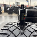 コンチネンタル 235/60R18 中古冬タイヤ 4本セット:26000円