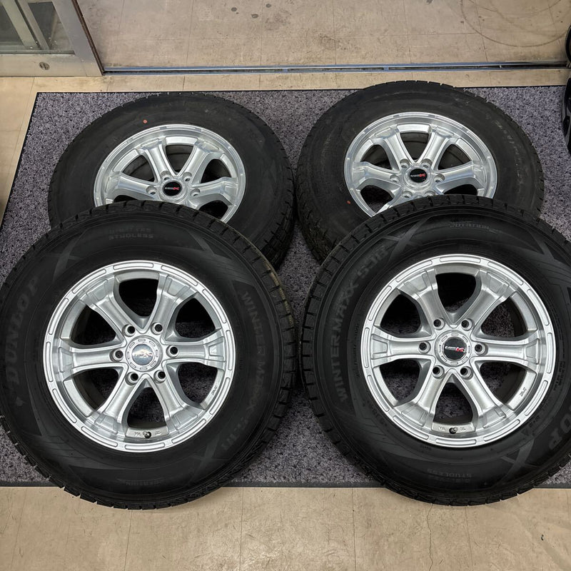 265/65R17 DUNLOP WM SJ8 ホイール付き！　BIGWAY B-MUD K 17×7.5 6/139.7＋25 中古スタッドレス　4本セット:50000円