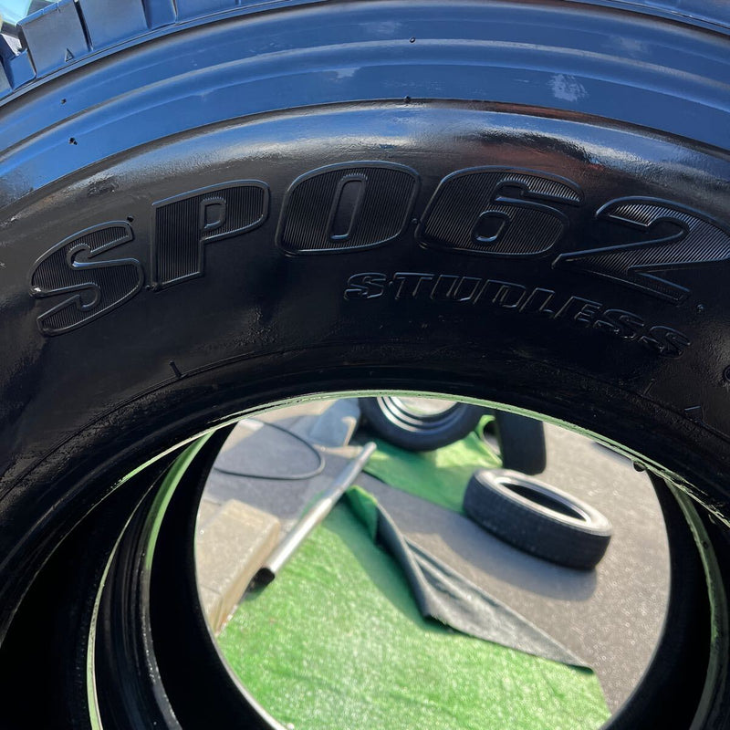 11R22.5 DUNLOP, SP062 中古スタッドレス　激安美品　2本セット：39000円