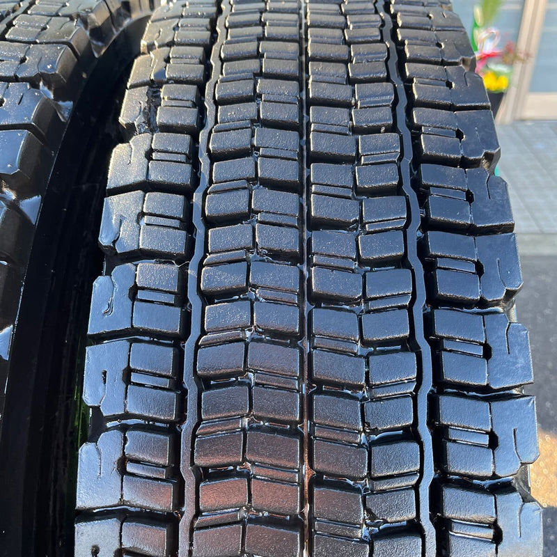 825R16 14PR BRIDGESTONE, W990 中古スタッドレス　激安美品　6本セット：43000円