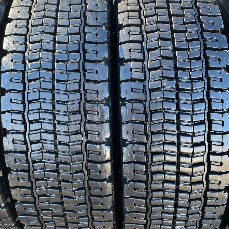 825R16 14PR BRIDGESTONE, W990 中古スタッドレス　激安美品　6本セット：43000円