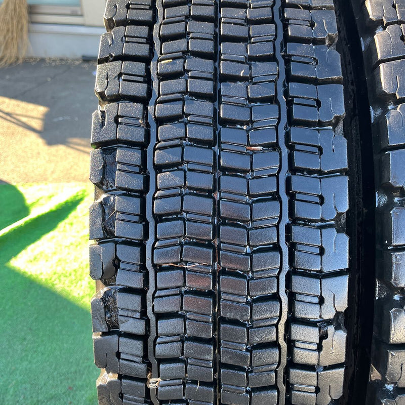 825R16 14PR BRIDGESTONE, W990 中古スタッドレス　激安美品　6本セット：43000円