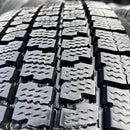 215/70R17.5 LT TOYO M935 中古冬タイヤ 2本セット:14000円