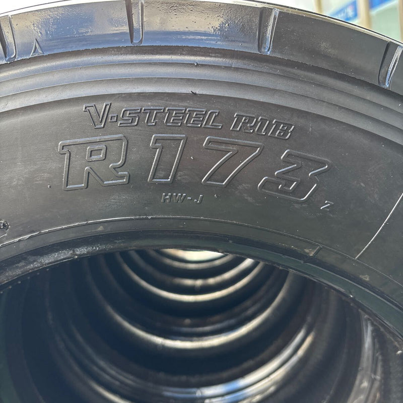 215/70R17.5 BRIDGESTONE R173 2020年製　中古地山　夏タイヤ　6本セット：35000円