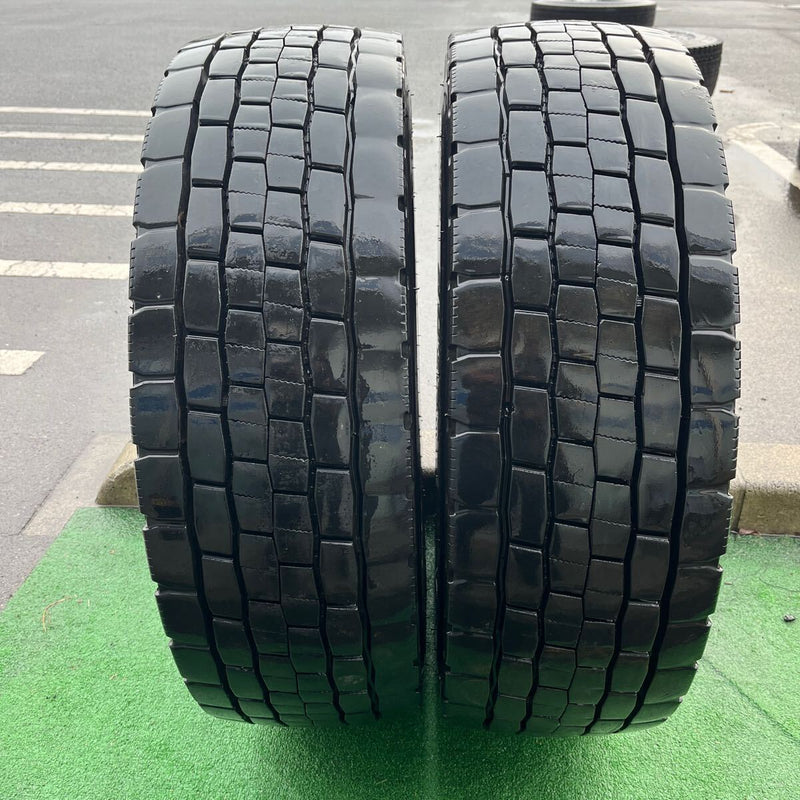 265/70R19.5 DUNLOP, SP680 中古ミックス　激安美品　　2本セット：24500円