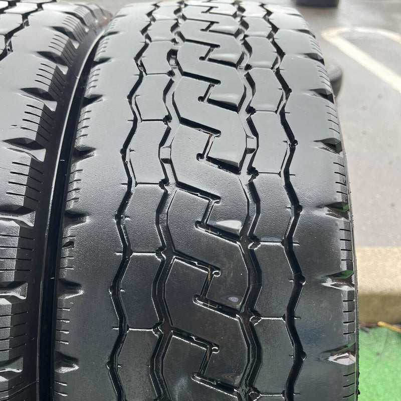 205/60R17.5 中古ミックス　激安美品　　4セット：16500円 ミックス