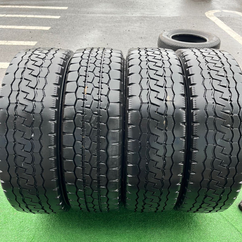 205/60R17.5 中古ミックス　激安美品　　4セット：16500円 ミックス