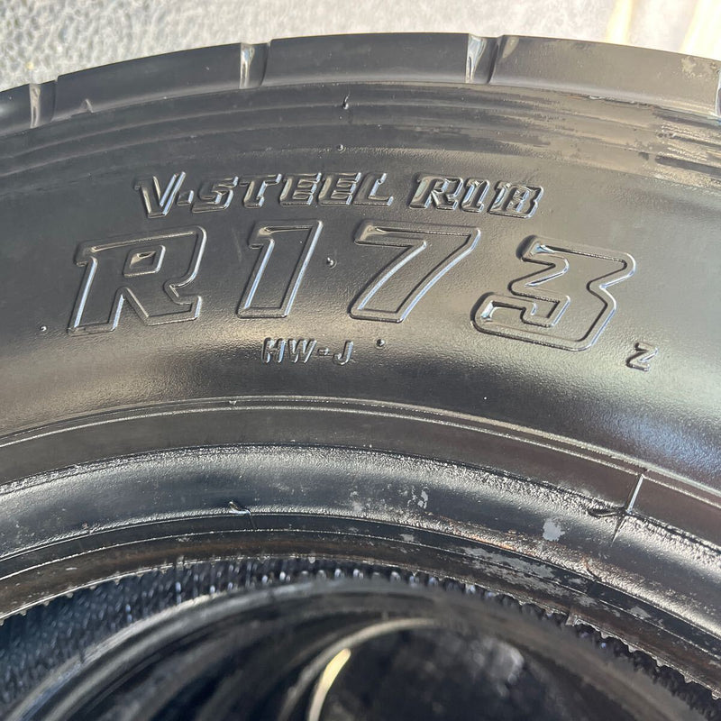 215/70R17.5 BRIDGESTONE, R173 中古　　激安美品　6本セット：41000円