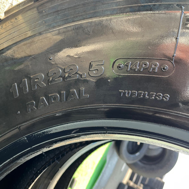 11R22.5 BRIDGESTONE, G570 ダンプ用　激安美品　2本セット：30000円