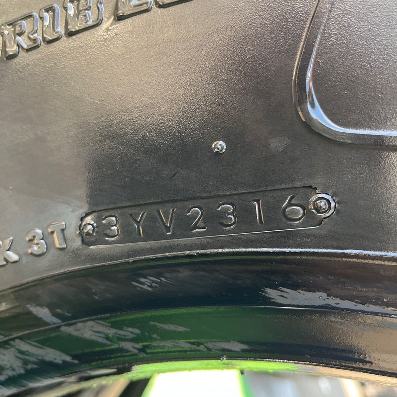 11R22.5 BRIDGESTONE, G570 ダンプ用　激安美品　2本セット：30000円