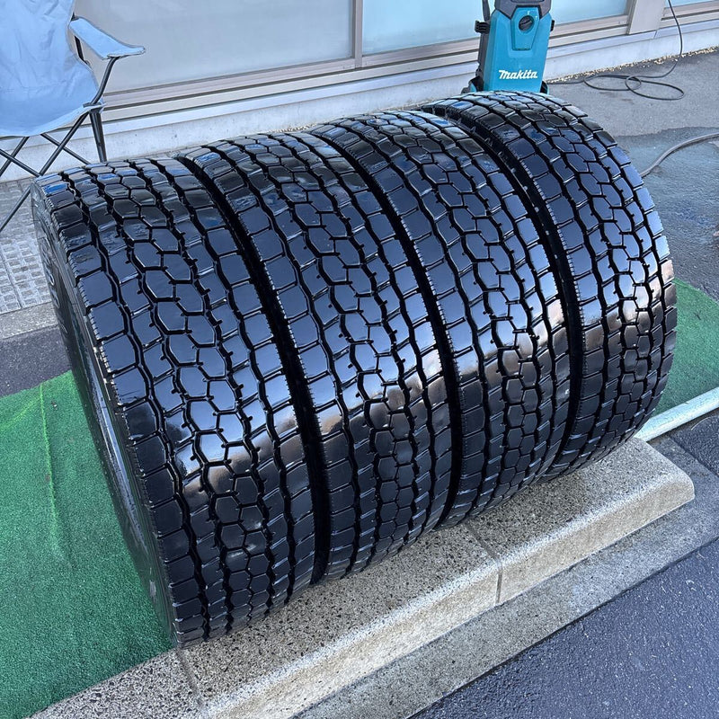 245/70R19.5 BRIDGESTONE M888 2023年製 中古ミックス　4本セット：104000円