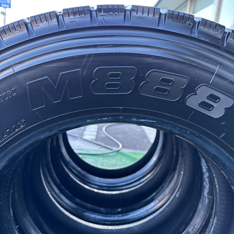 245/70R19.5 BRIDGESTONE M888 2023年製 中古ミックス　4本セット：104000円