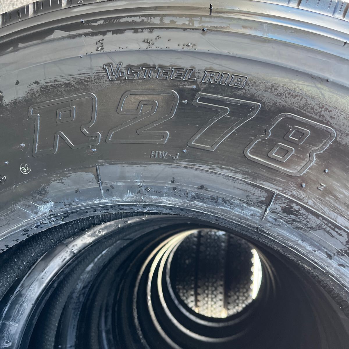 285/85R22.5 143/140J BRIDGESTONE, 2024年製 激安美品 8本セット