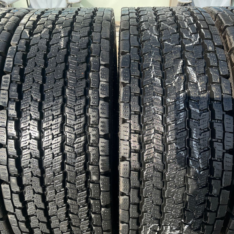 245/70R19.5 YOKOHAMA, 905W 激安美品　8本セット：78000円