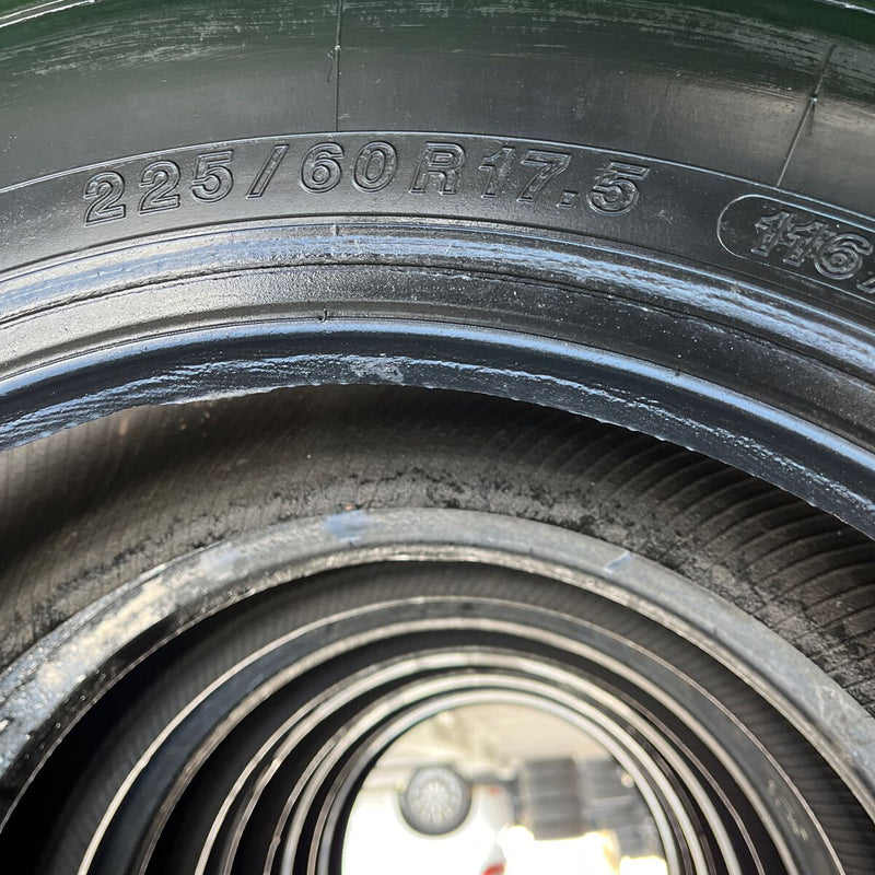 225/60R17.5 再生タテ溝　激安美品　6本セット：27000円